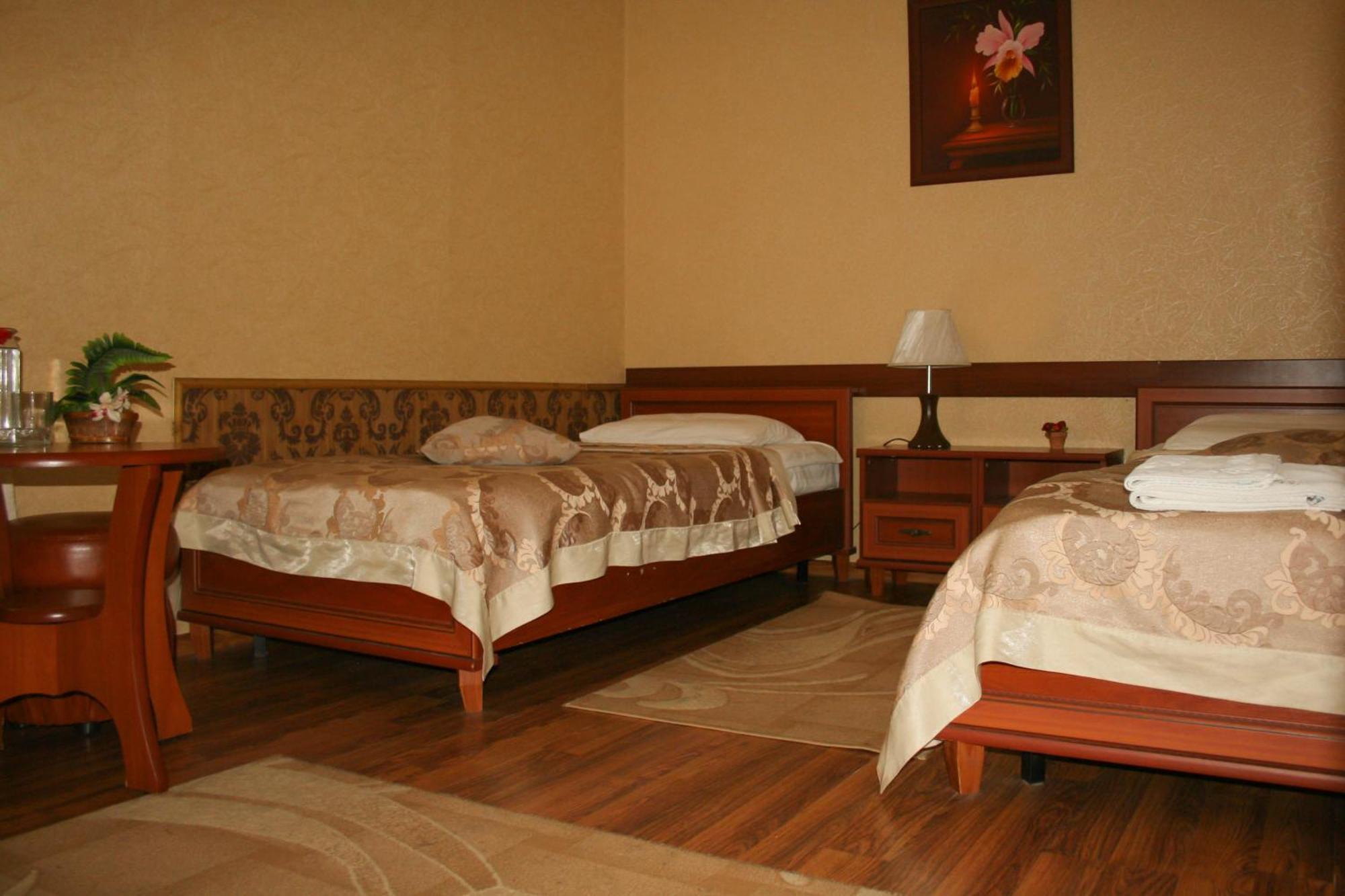 Don Kihot Hotel Novovolyns'k Kamer foto