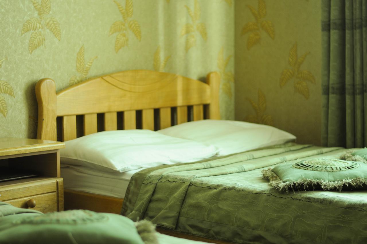 Don Kihot Hotel Novovolyns'k Kamer foto